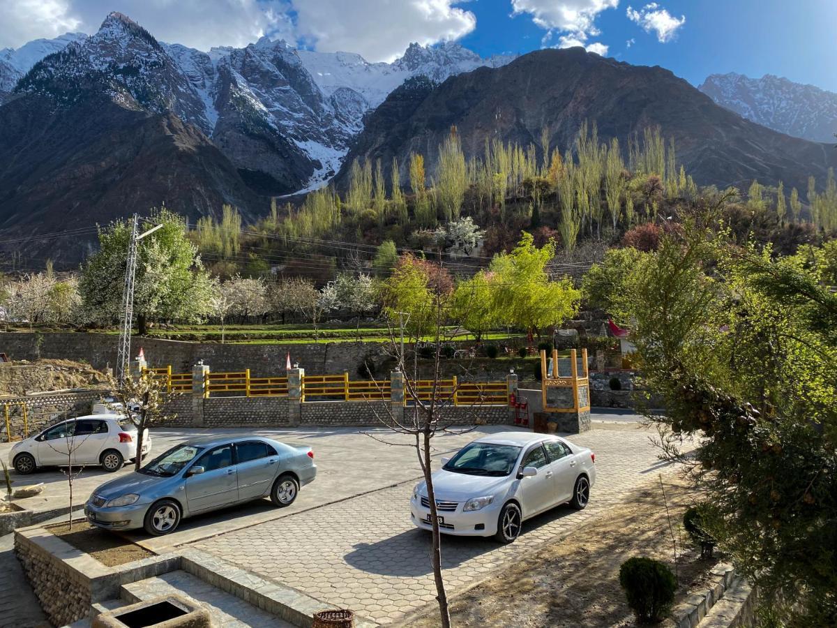 Dumani Nagar Hotel & Resort Karimabad  Exteriér fotografie