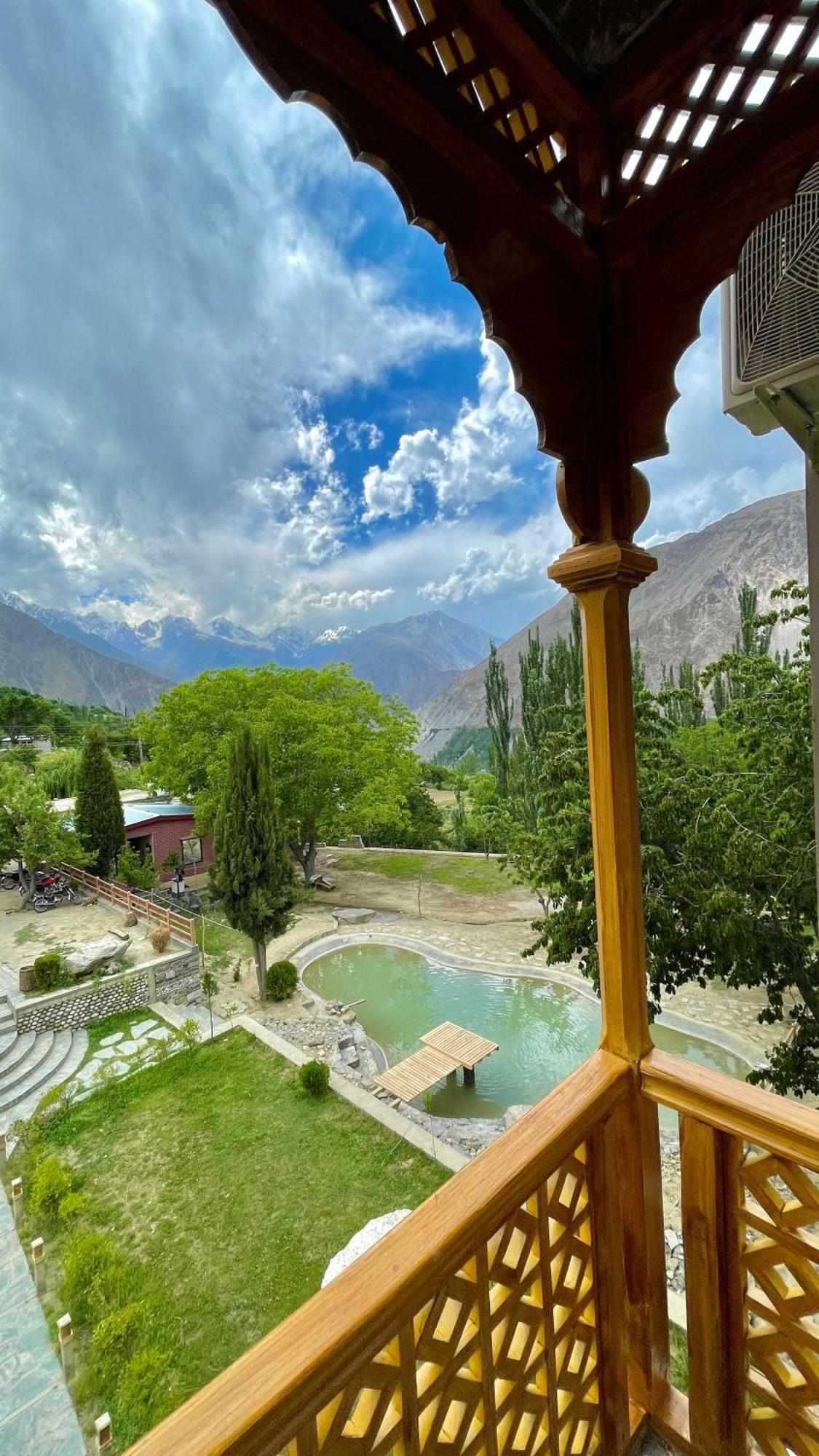 Dumani Nagar Hotel & Resort Karimabad  Exteriér fotografie