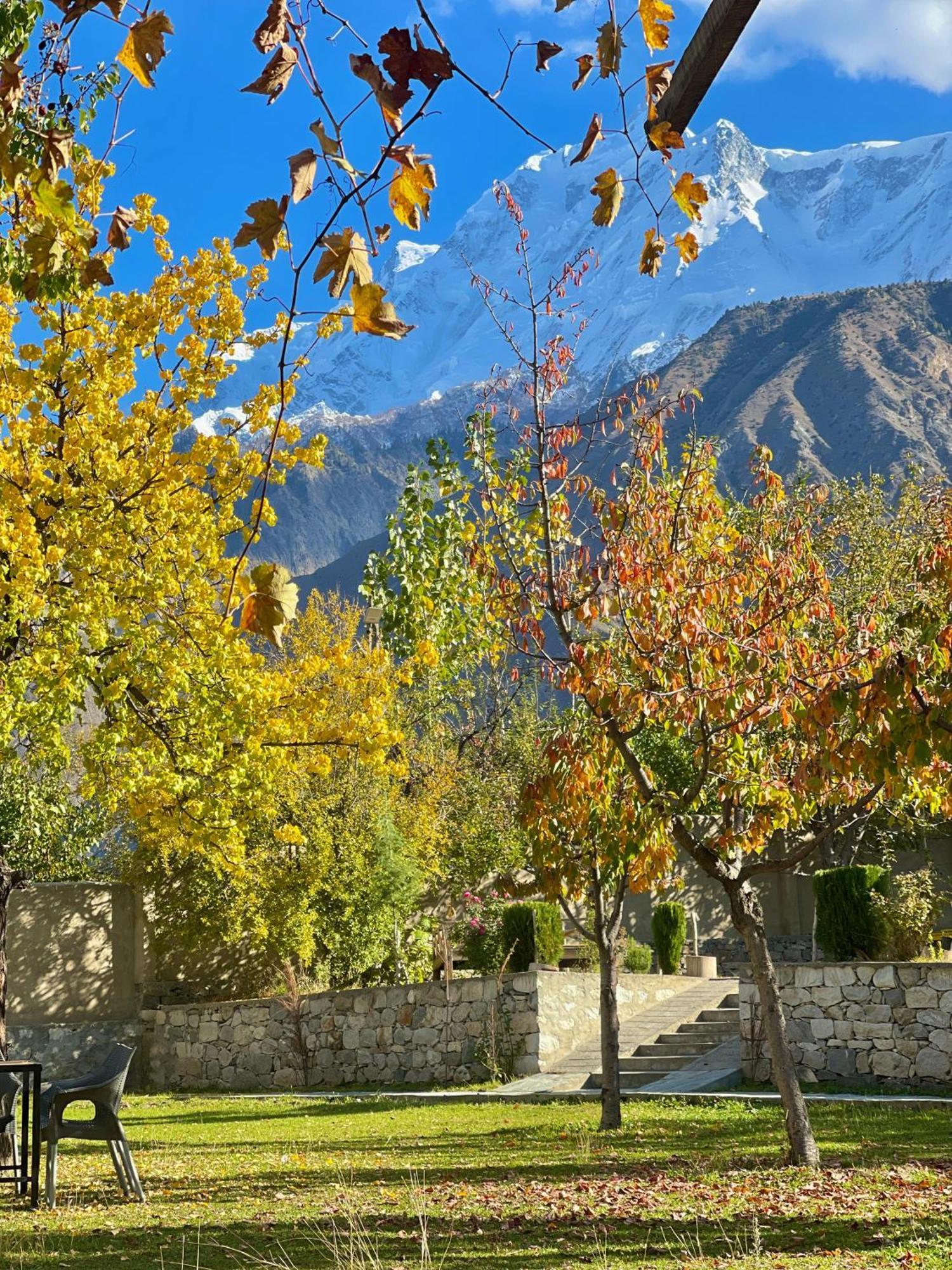 Dumani Nagar Hotel & Resort Karimabad  Exteriér fotografie