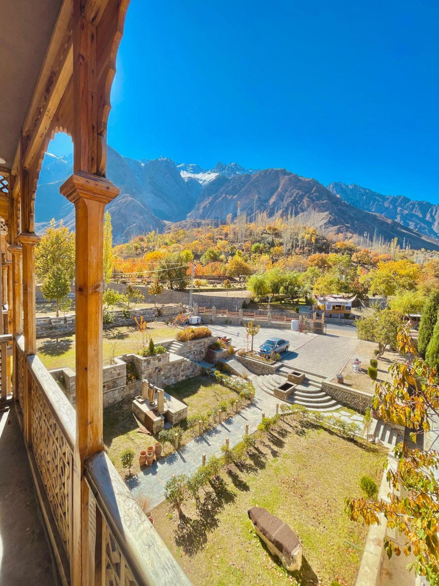 Dumani Nagar Hotel & Resort Karimabad  Exteriér fotografie